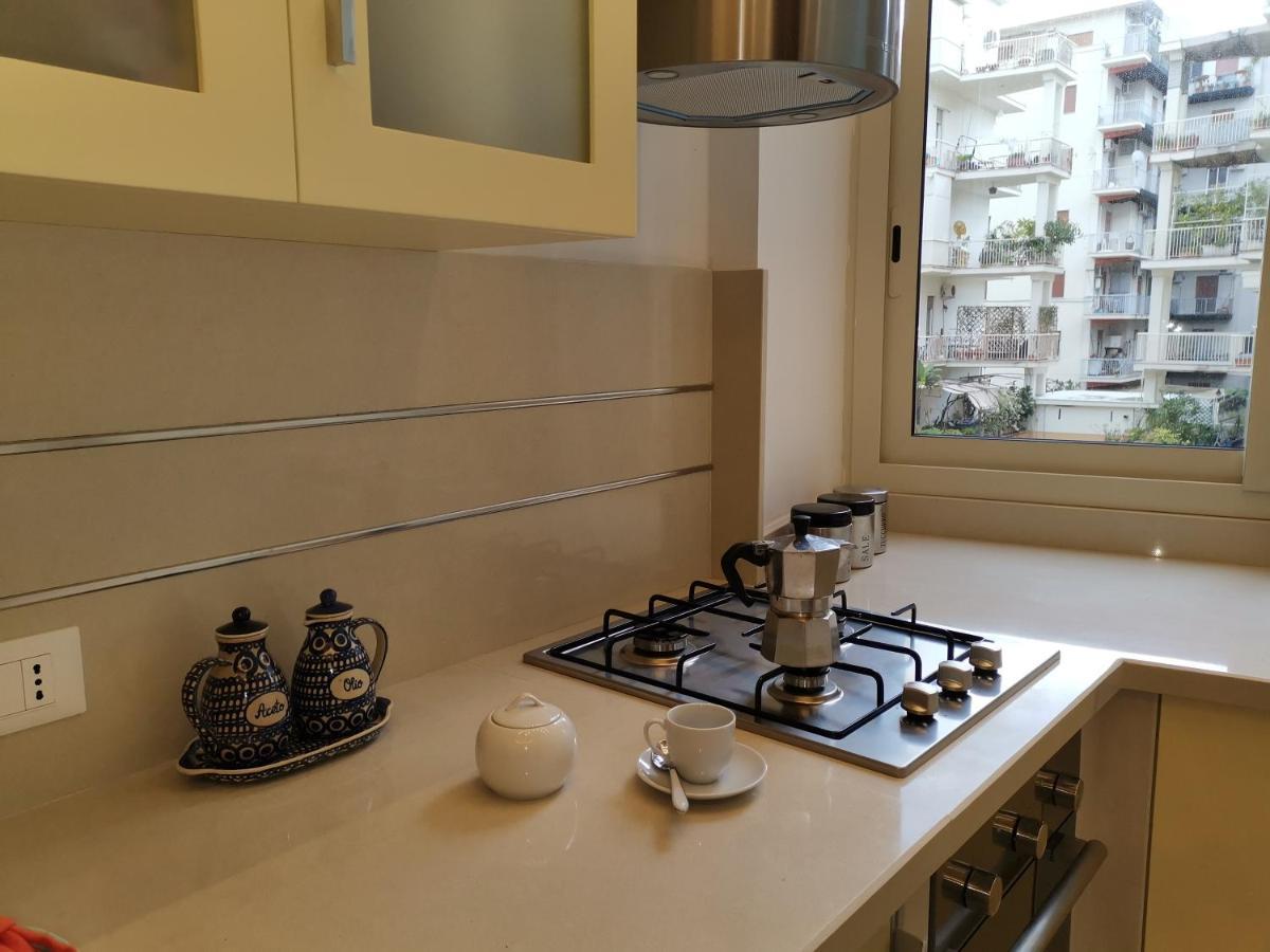 Hotel Kosié - il comfort di classe con due matrimoniali e due bagni indipendenti Palermo Exterior foto