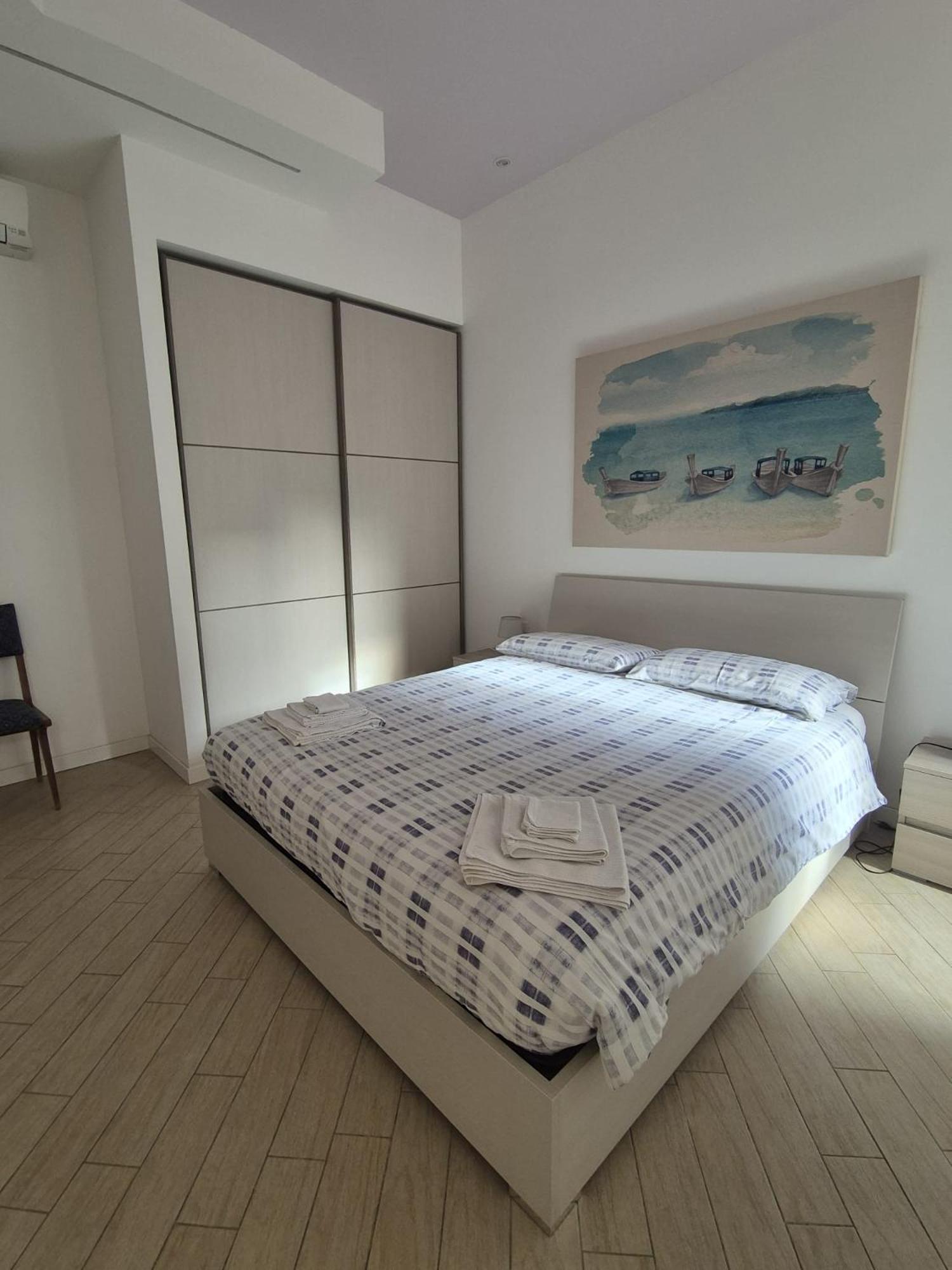 Hotel Kosié - il comfort di classe con due matrimoniali e due bagni indipendenti Palermo Exterior foto